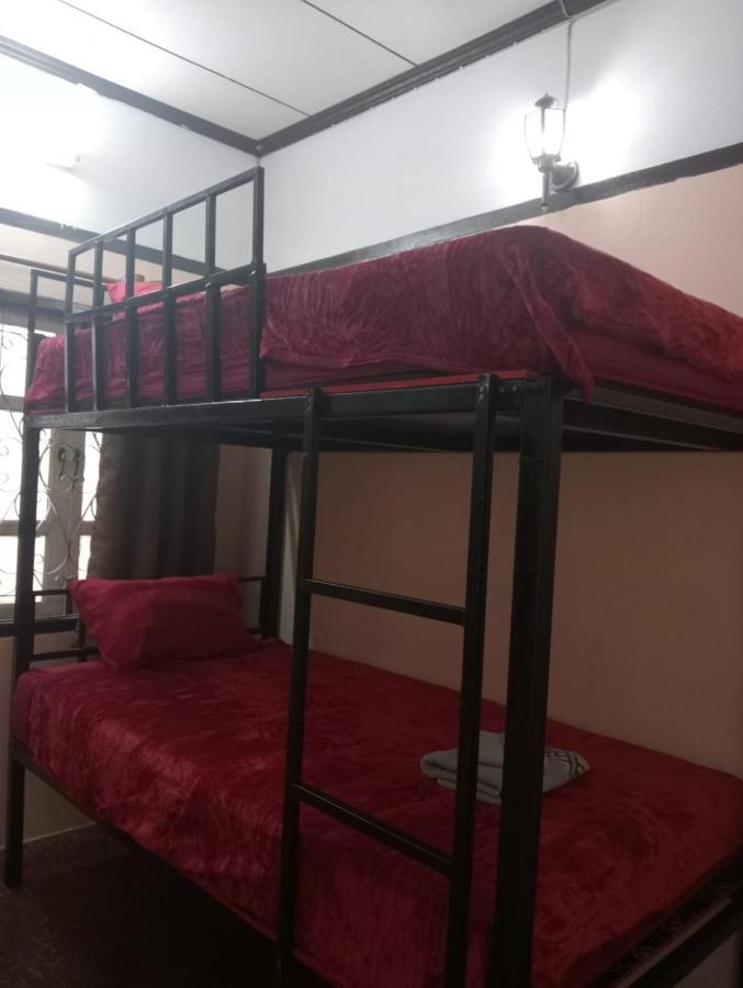 Bolaven Trail Guesthouse パークセー エクステリア 写真
