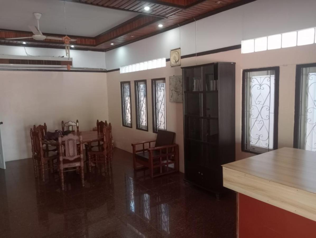 Bolaven Trail Guesthouse パークセー エクステリア 写真