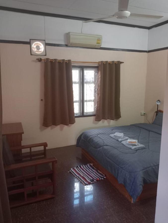 Bolaven Trail Guesthouse パークセー エクステリア 写真